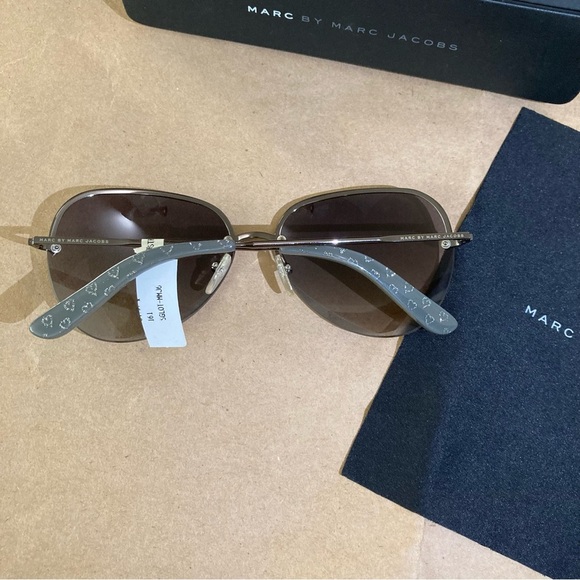 Marc jacobs heart sunglasses
